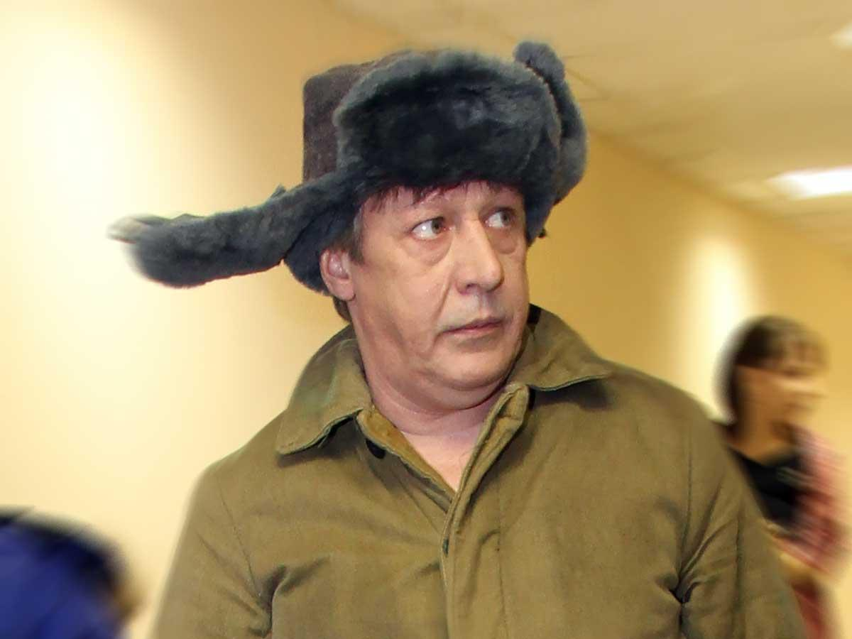 кто из артистов сидит в тюрьме за дтп