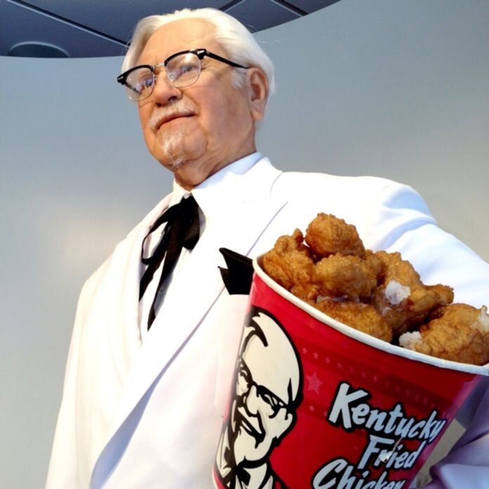 КТО этот старик на логотипе KFC?