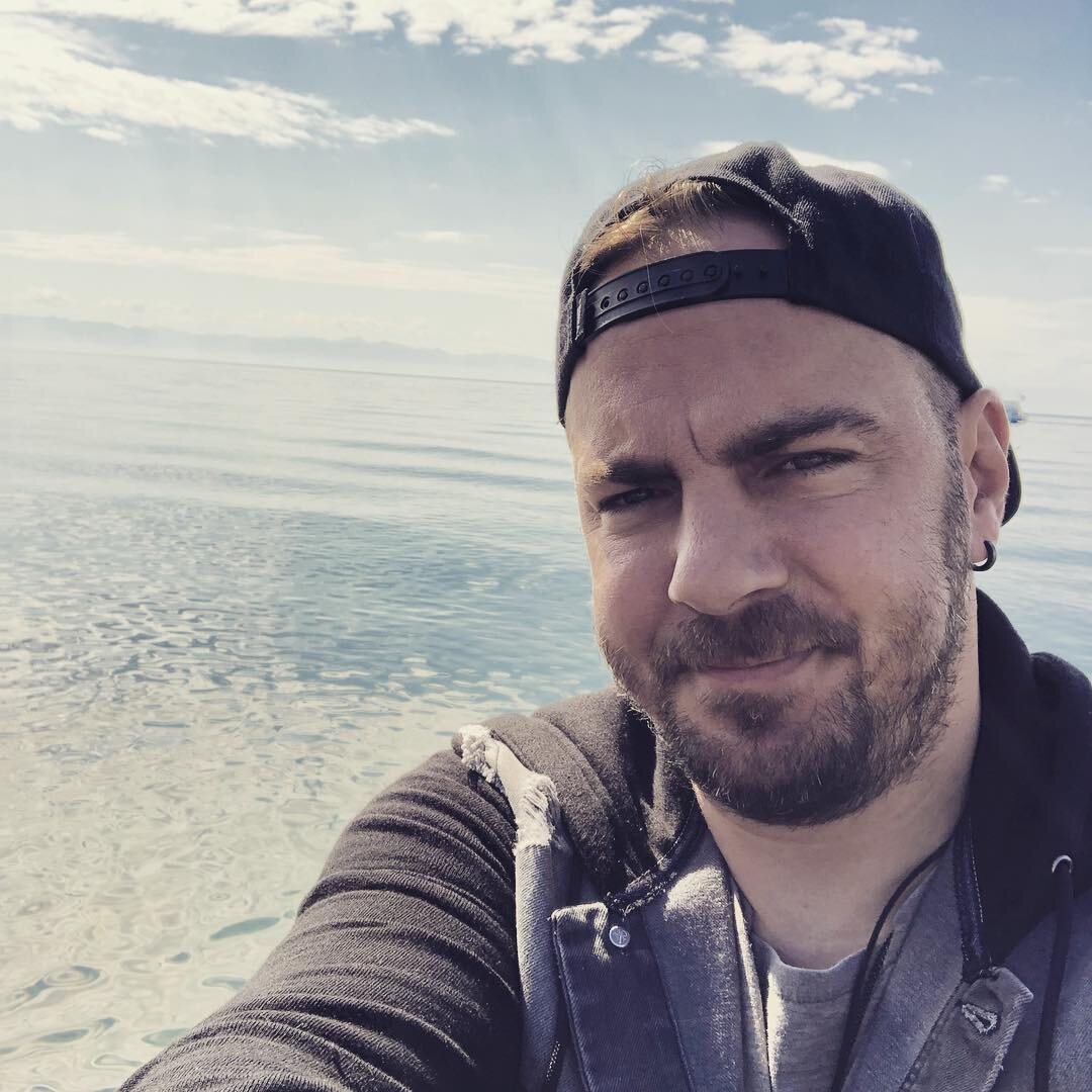 Адам и Байкал