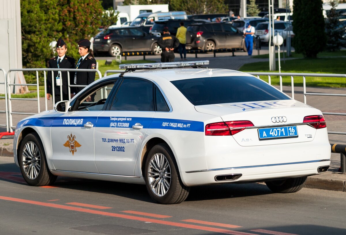 audi a6 police