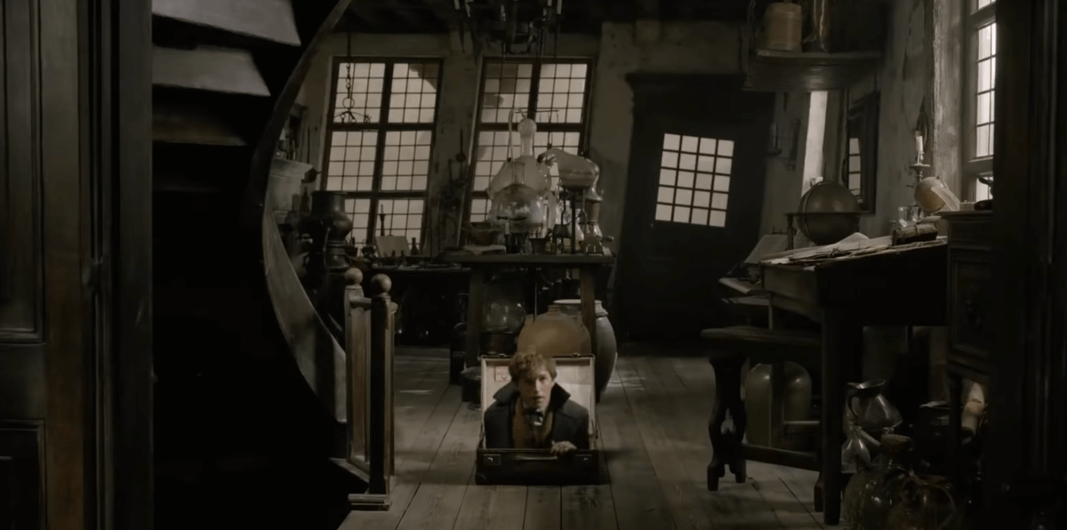 Кадр из фильма «Фантастические твари: Преступления Грин-де-Вальда», Warner Bros., Heyday Films