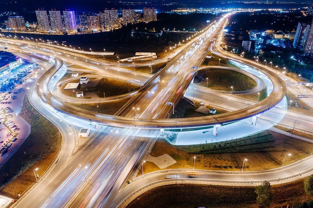 Photo by Dmitriy Chistoprudov https://www.instagram.com/chistoprudov/