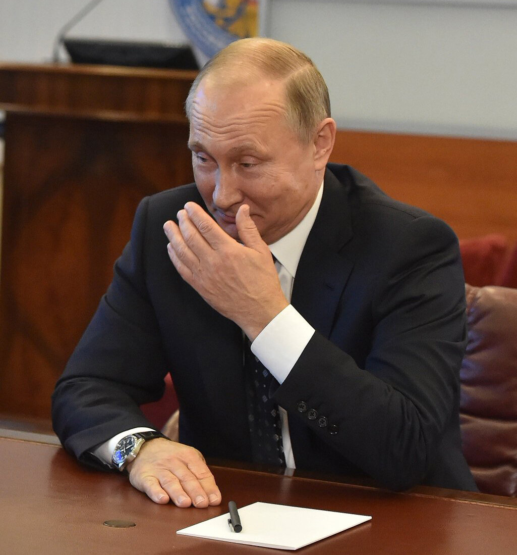 У Владимира Владимировича забавная фамилия?