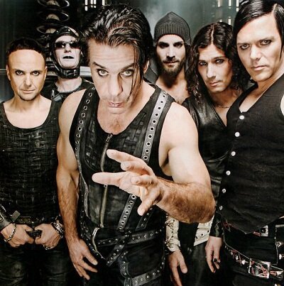 Новый альбом раммштайн выйдет в апреле 2019 года.