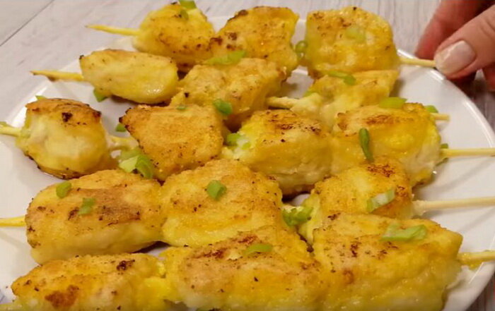 Аппетитные куриные шашлычки, маринованные в кефире.