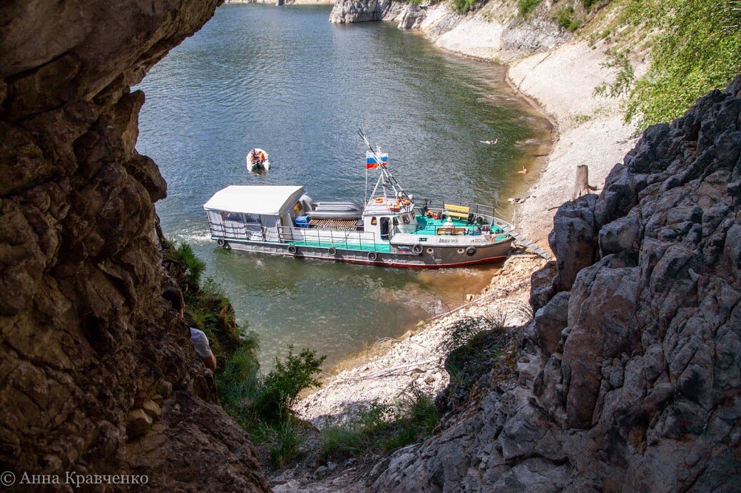 Красноярское море. Часовые круизы по Енисею. Катер по Енисею. Прогулка на катере Красноярск по Енисею Экоход.