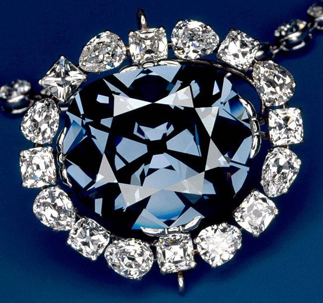 Знаменитый алмаз "Хоуп"