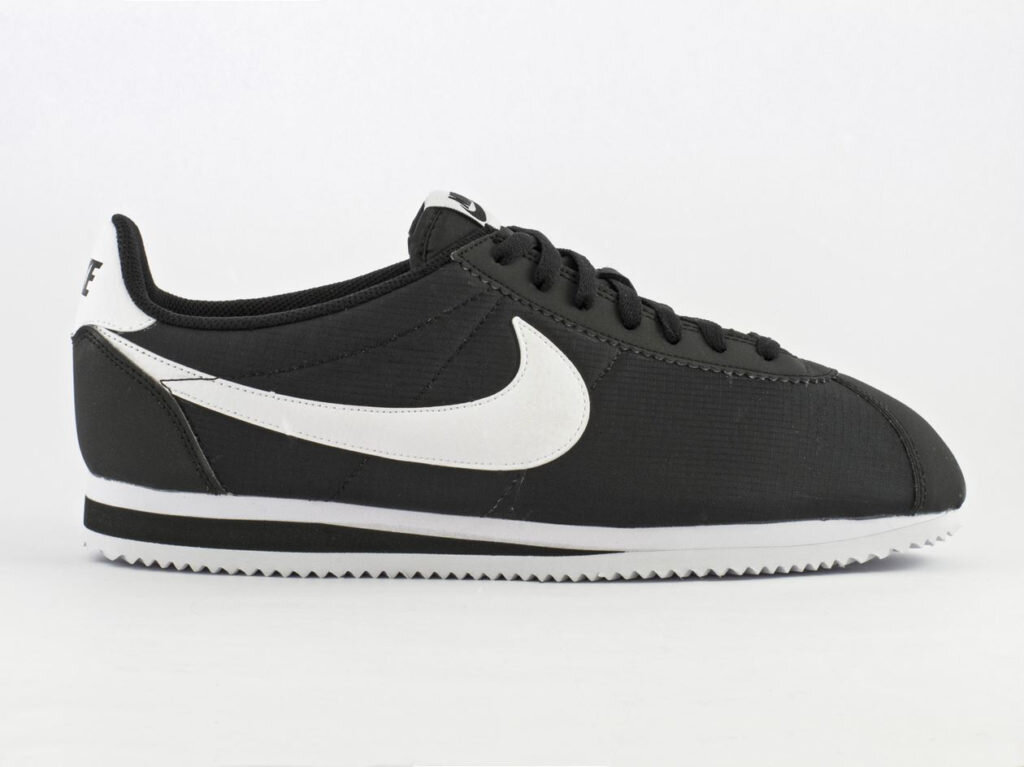 Nike classic shop dama