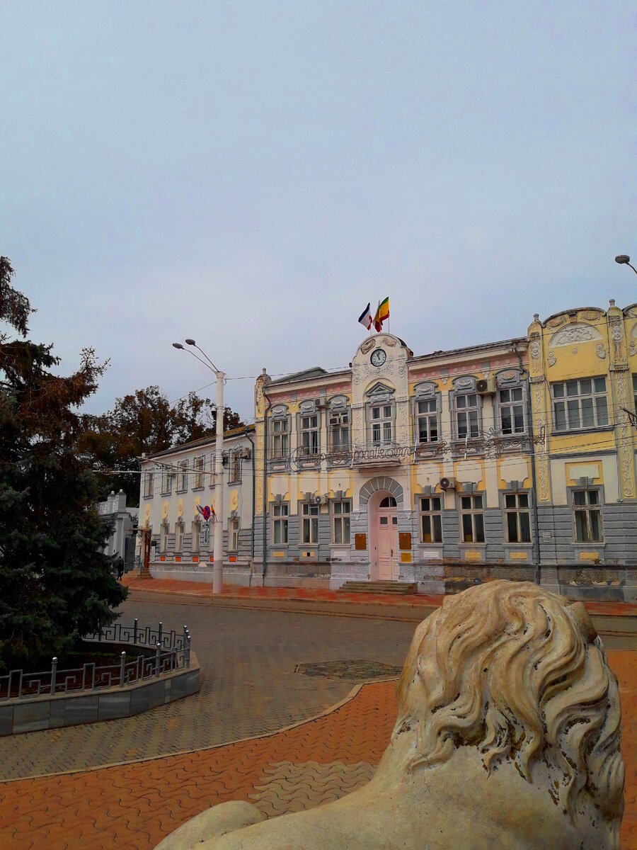 Где лучше остановиться на отдых в Крыму: Севастополь или Евпатория? Личный опыт