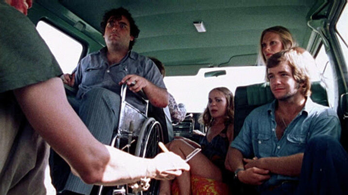 Кадр из фильма «Техасская резня бензопилой» / The Texas Chain Saw Massacre (1974)