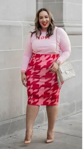 Из коллекции https://yandex.ua/collections/user/schirko-larisa/moda-2020/