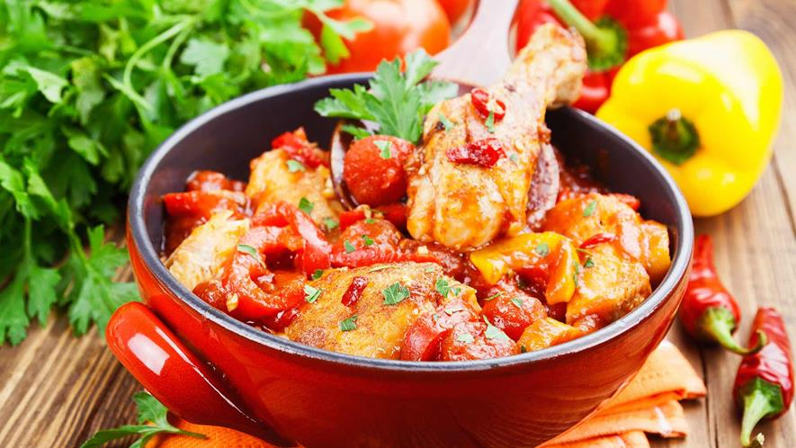 Куриное филе с болгарским перцем на сковороде