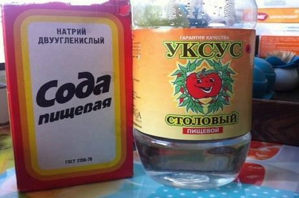Сода в сочетании с уксусом помогает устранять засоры в канализации. Фото с сервиса Яндекс.Картинки