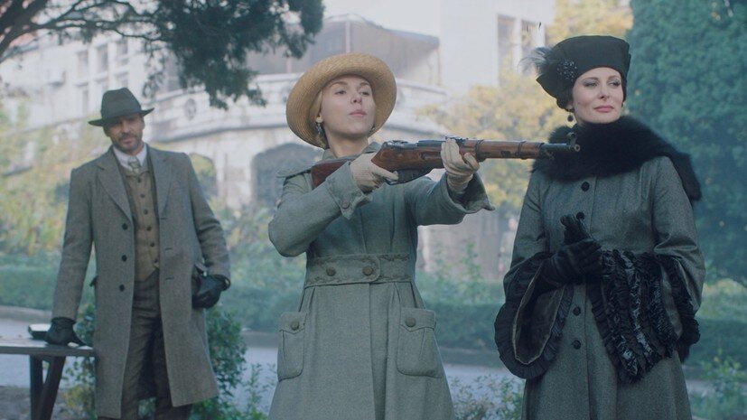    Кадр из сериала «Легенда Феррари»