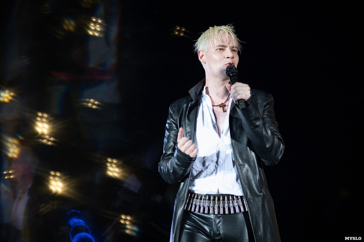 На сцене появился новый SHAMAN