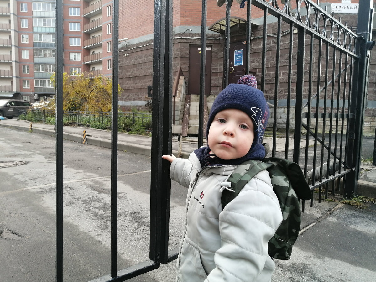 Фото процедурах не нашла, тогда я не была так активна в соцсетях😀, нашла единственный кадр у стен клиники. Сейчас, правда, они с этого места уже переехали.