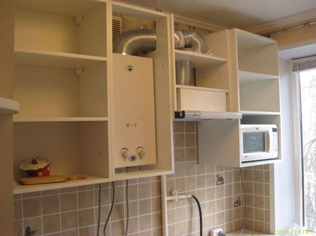 Идеи дизайна кухни в хрущевке: с холодильником, колонкой, как совместить с гостиной