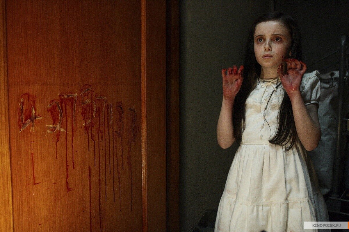 Мистическая картина без маленькой чокнутой девочки - считай, кинопленка на ветер. 