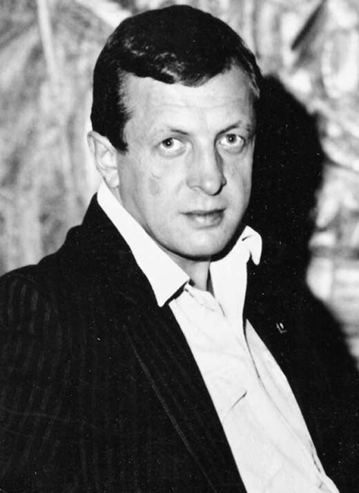 Фото с http://stuki-druki.com/aforizms/Romualdas-Ramanauskas-v-molodosti.jpg