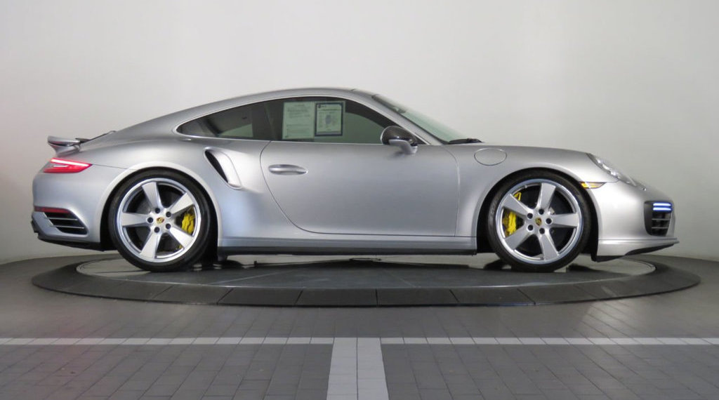 Porsche 911 Turbo S