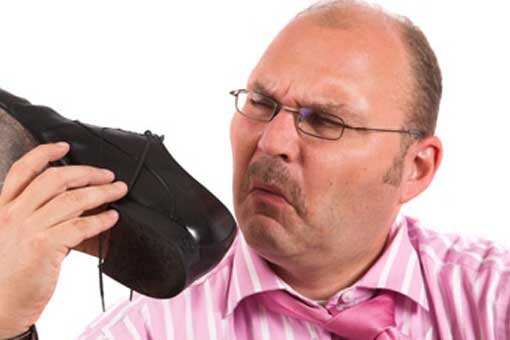 Кажется вчера кто-то пережрал колбасы...