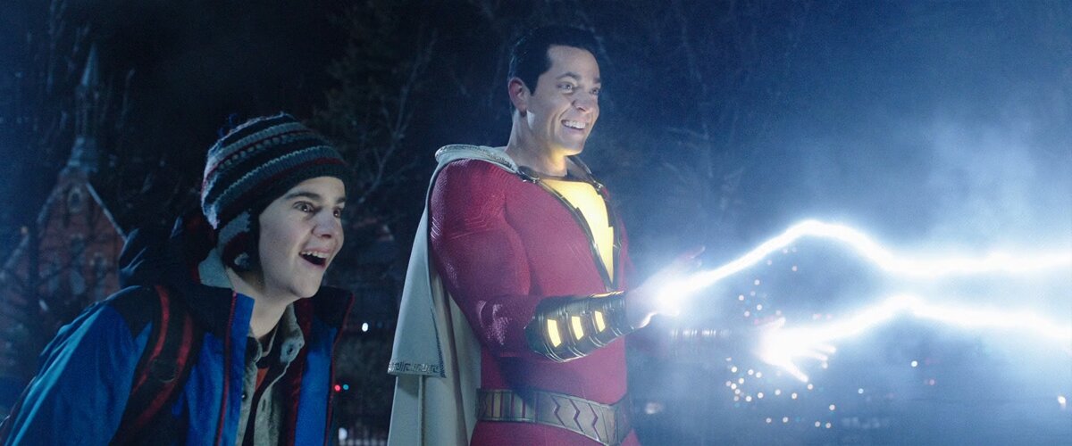 кадр из фильм 2019 года "Шазам!" 