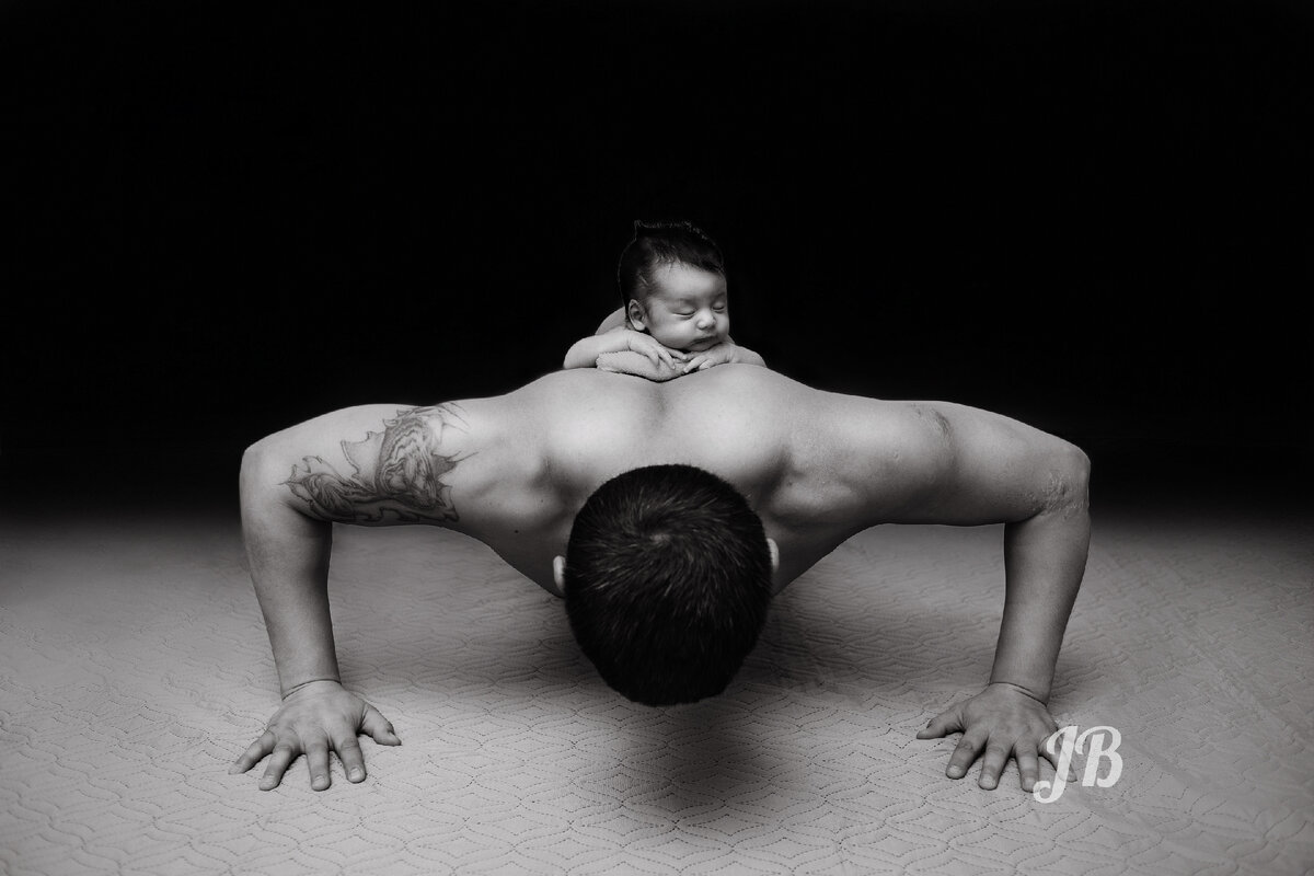 Emin с папой. 23 дня