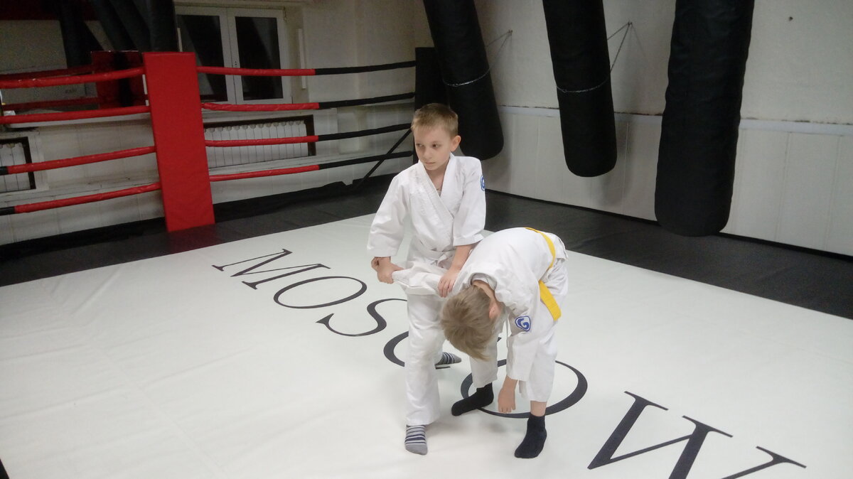 Зал айкидо Асташина-додзе в спортклубе "Вымпел-Медведково", м. Отрадное 