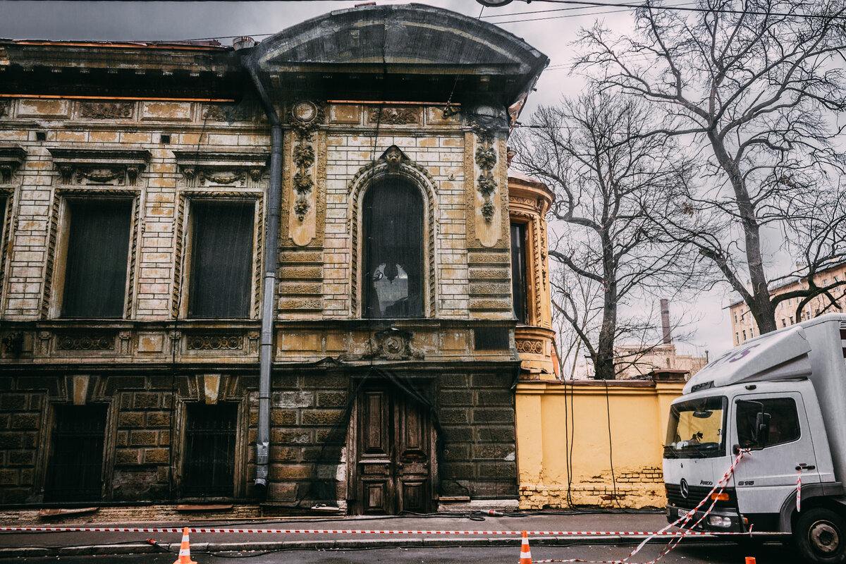 Мистическое зеркало Дракулы. Миф или правда? | slvspb - Ежедневно о  Петербурге | Дзен