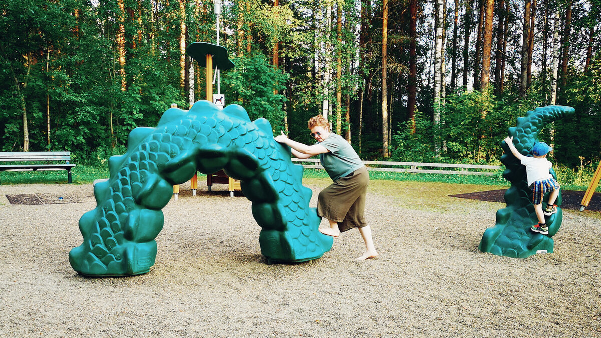 Каждую маму когда-нибудь драконит.