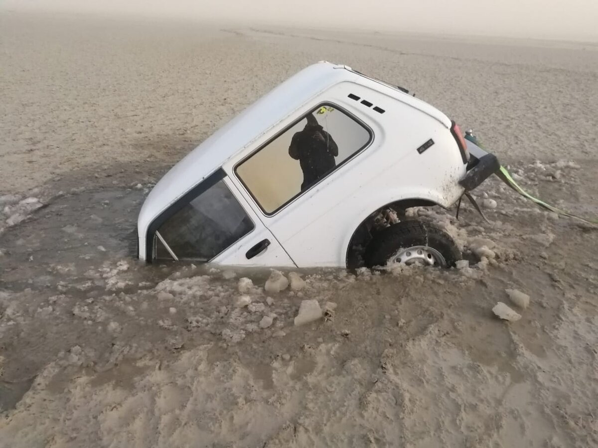 зыбучие пески автомобиль