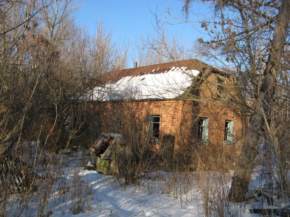 Городок Полесское в Чернобыльской зоне. Несмотря на радиацию, здесь жили до 1998 года