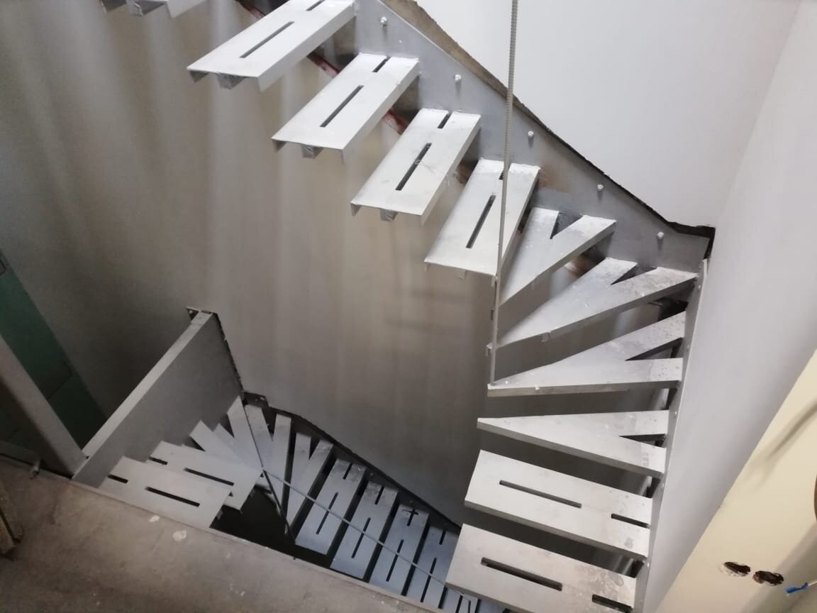 консольная лестница