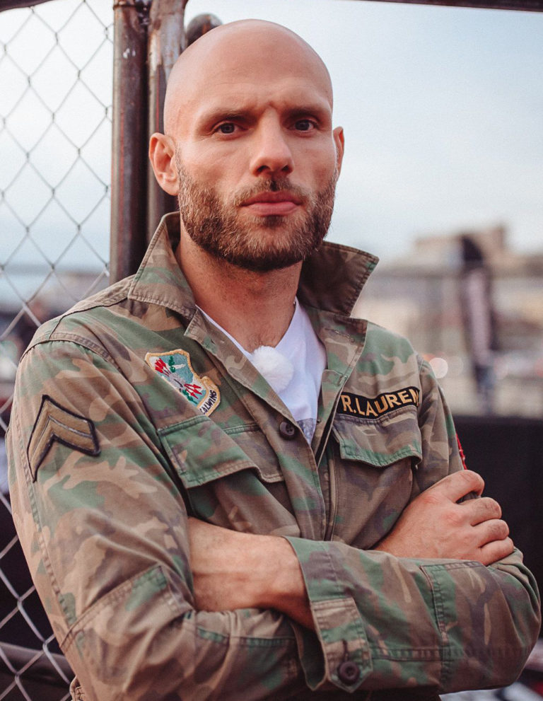 Анатолий Сульянов