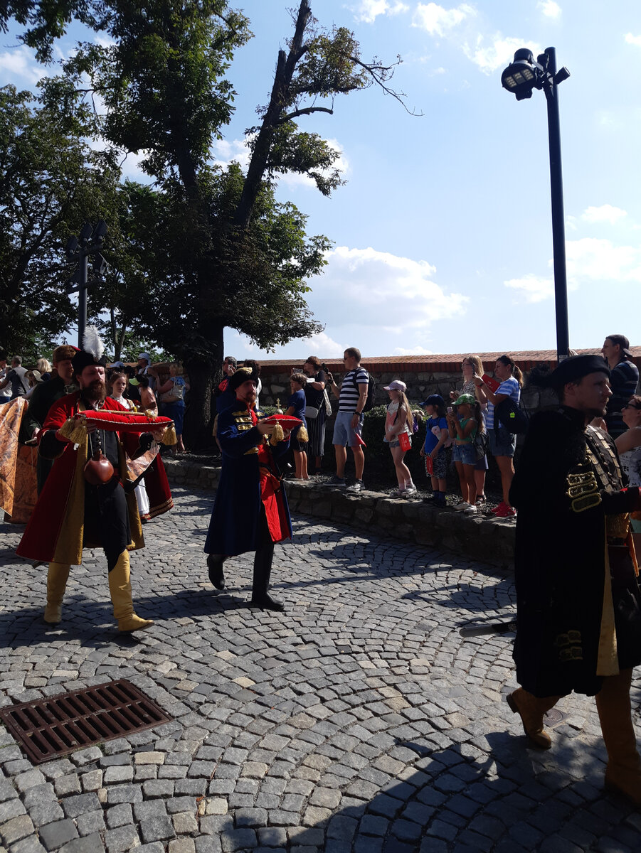 Коронационные регалии