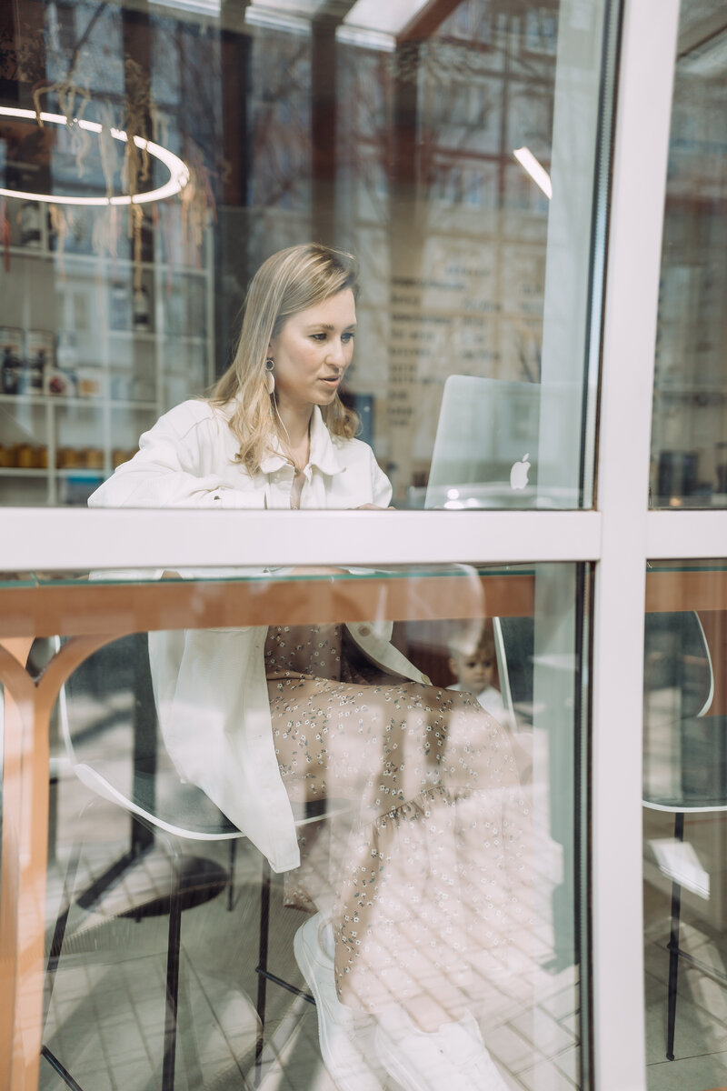 Большая часть коучей работает онлайн