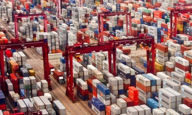    Контейнеры Agcs.allianz.com