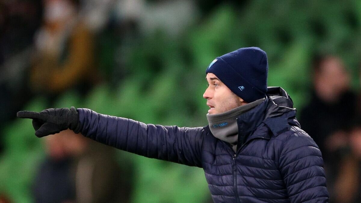    Главный тренер "Нижнего Новгорода" Александр Кержаков© РИА Новости / Виталий Тимкив