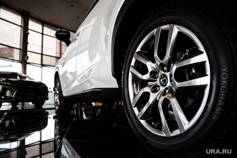    Объем господдержки спроса в автопроме в 2023 году сократят более чем на треть