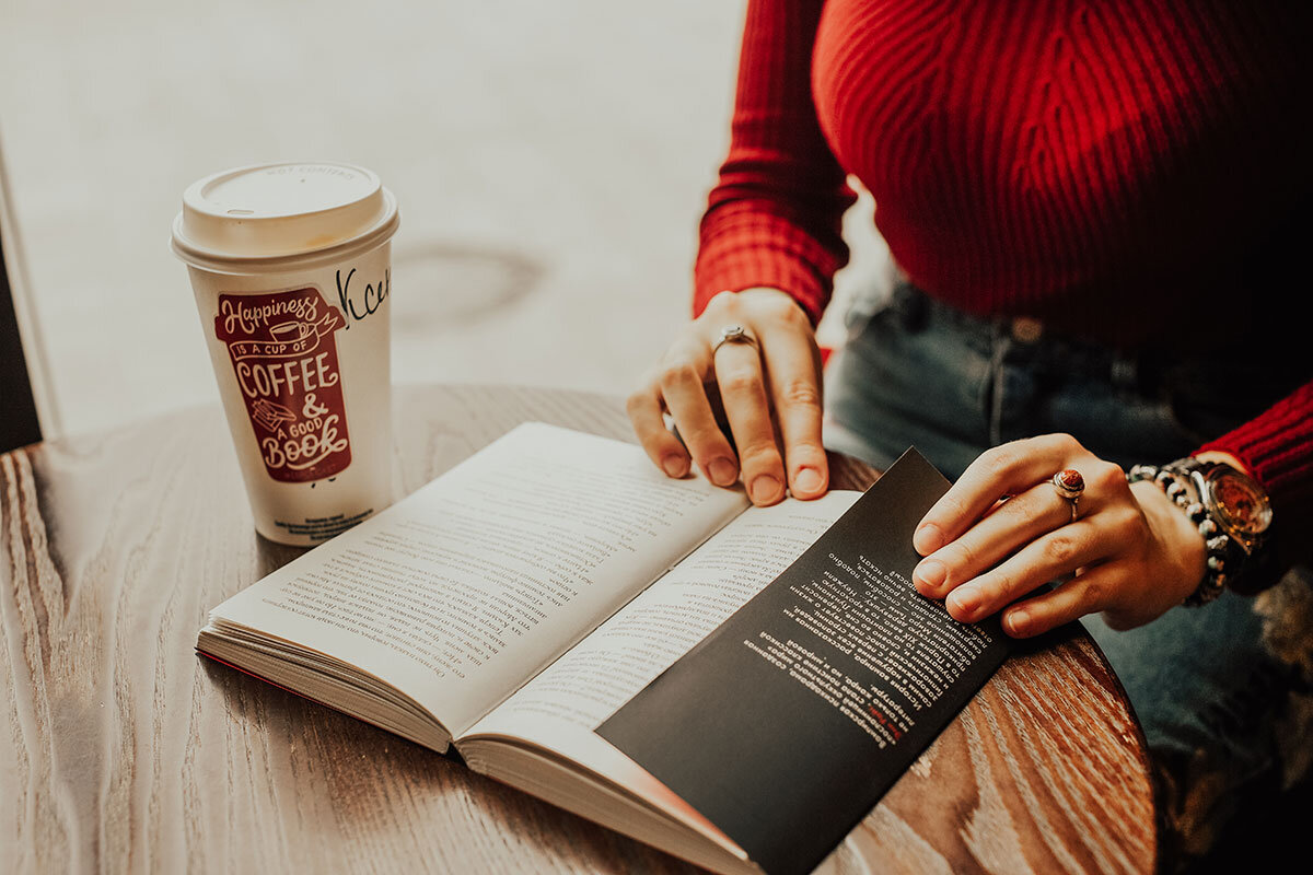 Edited book. Выпустить книгу. Издать книгу. Редакция книг. Редактирование книги.