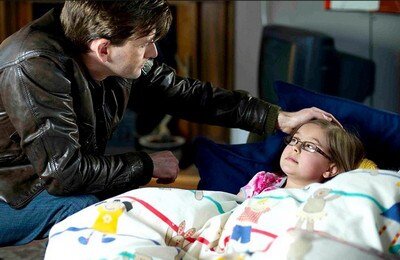    Несмотря на то, что программа «Материнский капитал» рассчитана на одиноких матерей, данная выплата становится доступной для обоих родителей, которые были признаны одинокими по итогам рождения двух детей.