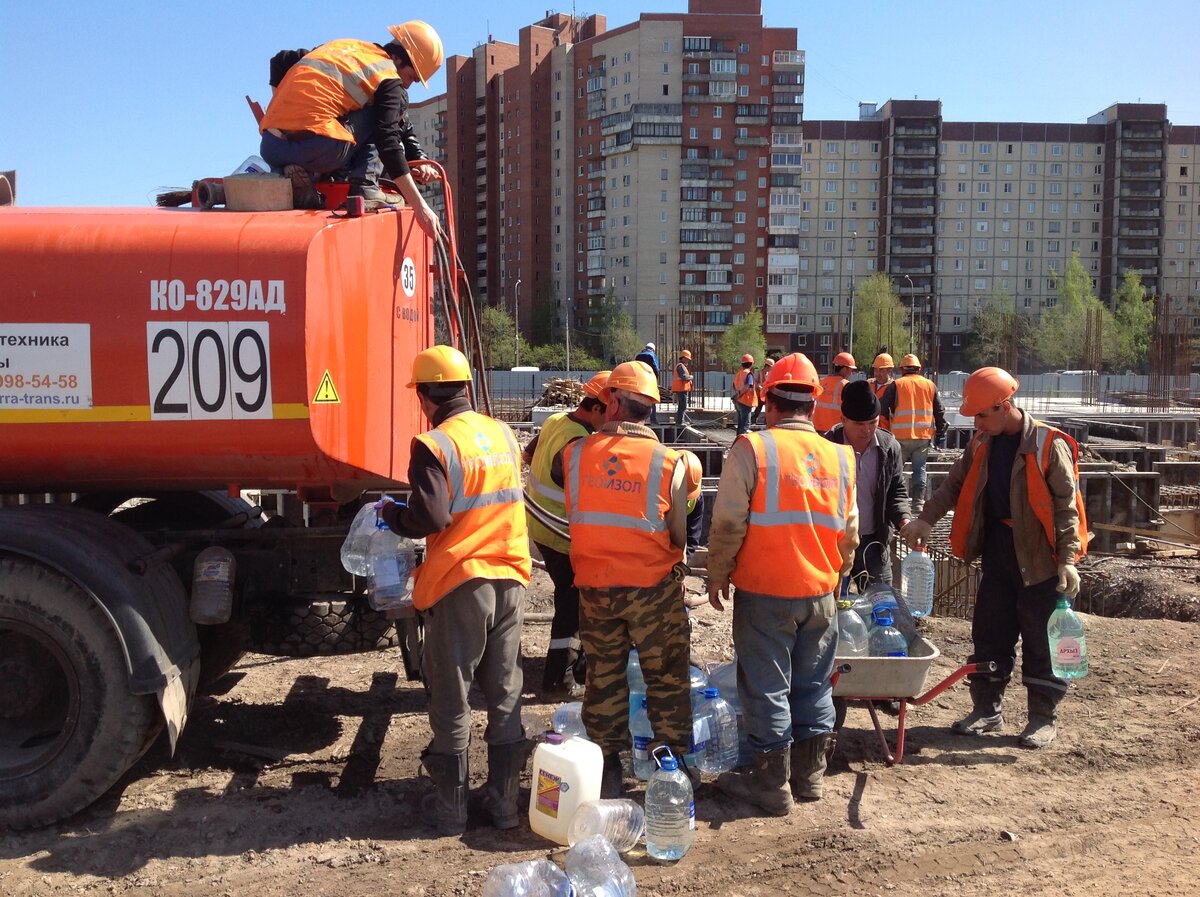 Жара в Питере | Доставим техническую воду в Санкт-Петербурге и ЛО | Дзен