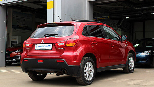 Mitsubishi ASX 2011 г.в. фото: www.njcar.ru