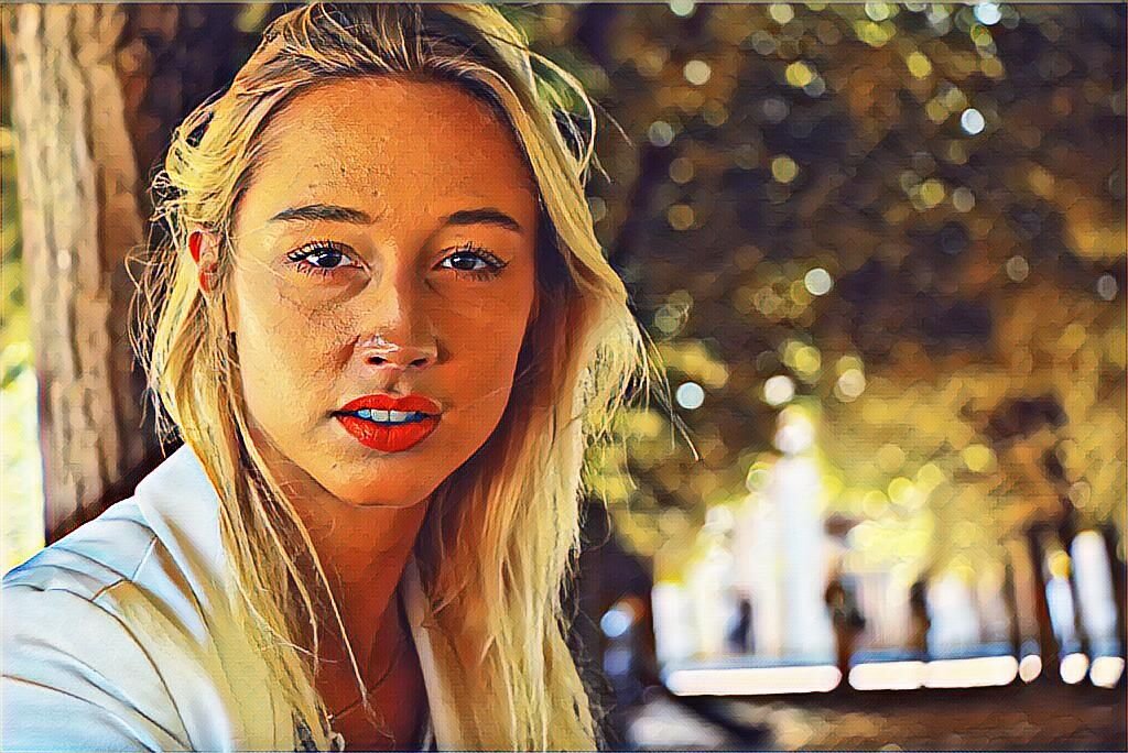 Девушка и квартира