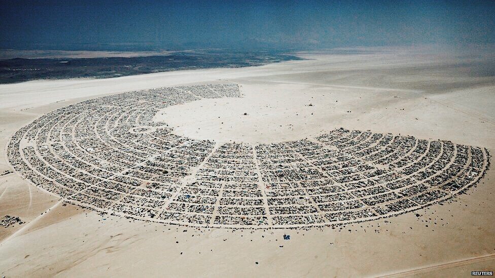 Так Burning Man выглядит с высоты, впечатляет, правда?