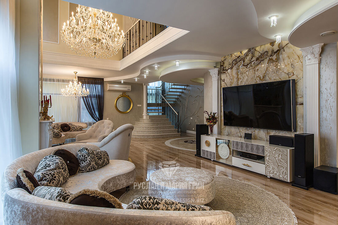 Гостиная после дизайнерского ремонта под ключ