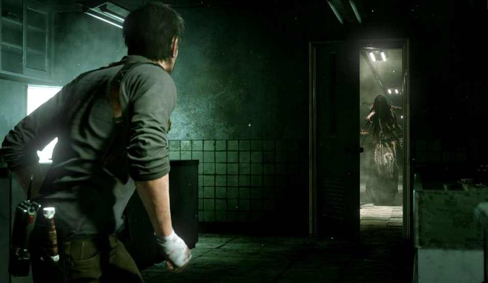 Вторую часть этого популярного хоррора уже многие успели окрестить как второй Silent Hill, такое сравнение уже обязывает любителей данного жанра присмотреться к The Evil Whithin 2 чуть пристальнее! По сюжету игры бывший детектив Себастьян Кастелланос глушит горе от потери своей дочери в местном баре, с ним связываются правительственные агенты и сообщают, что Лили на самом деле жива, но она застряла в виртуальном мире глобальной корпорации STEM, но что ждёт нас в другом измерении?