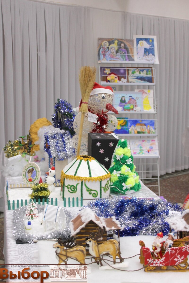 
Больше фото на сайте газеты "Выбор" - https://vibor.rbsmi.ru/articles/ekho-sobytiya/rozhdestvenskie-zvyezdochki-blesnuli-talantami/