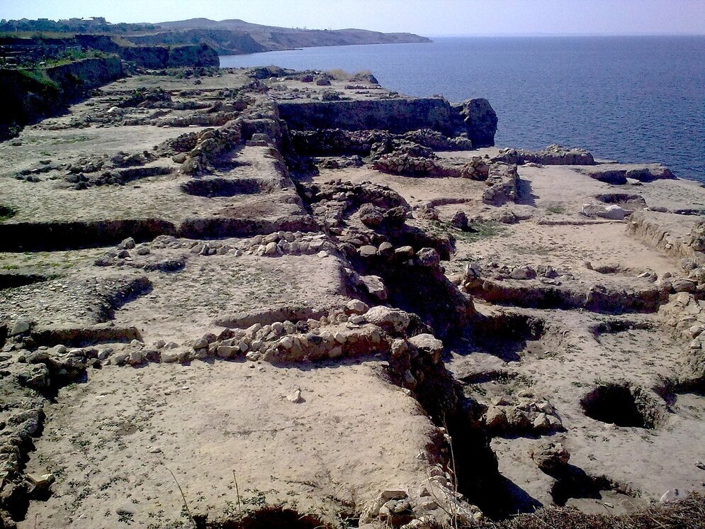 Археологические раскопки в Тамани. Интересные находки. | По Кубани и ...