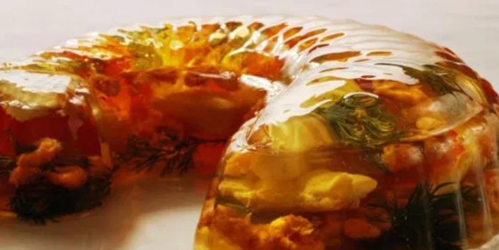 Стерляжье заливное